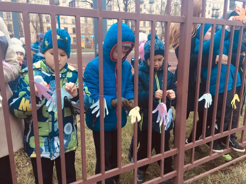 В школе состоялась акция «Голубь мира», посвященная Дню толерантности |  Официальный сайт школы №174 Санкт-Петербурга имени И.К. Белецкого